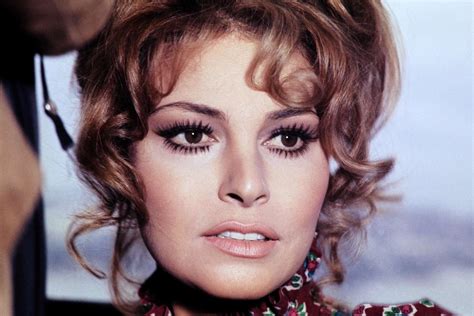 Raquel Welch Nude Photos & Videos